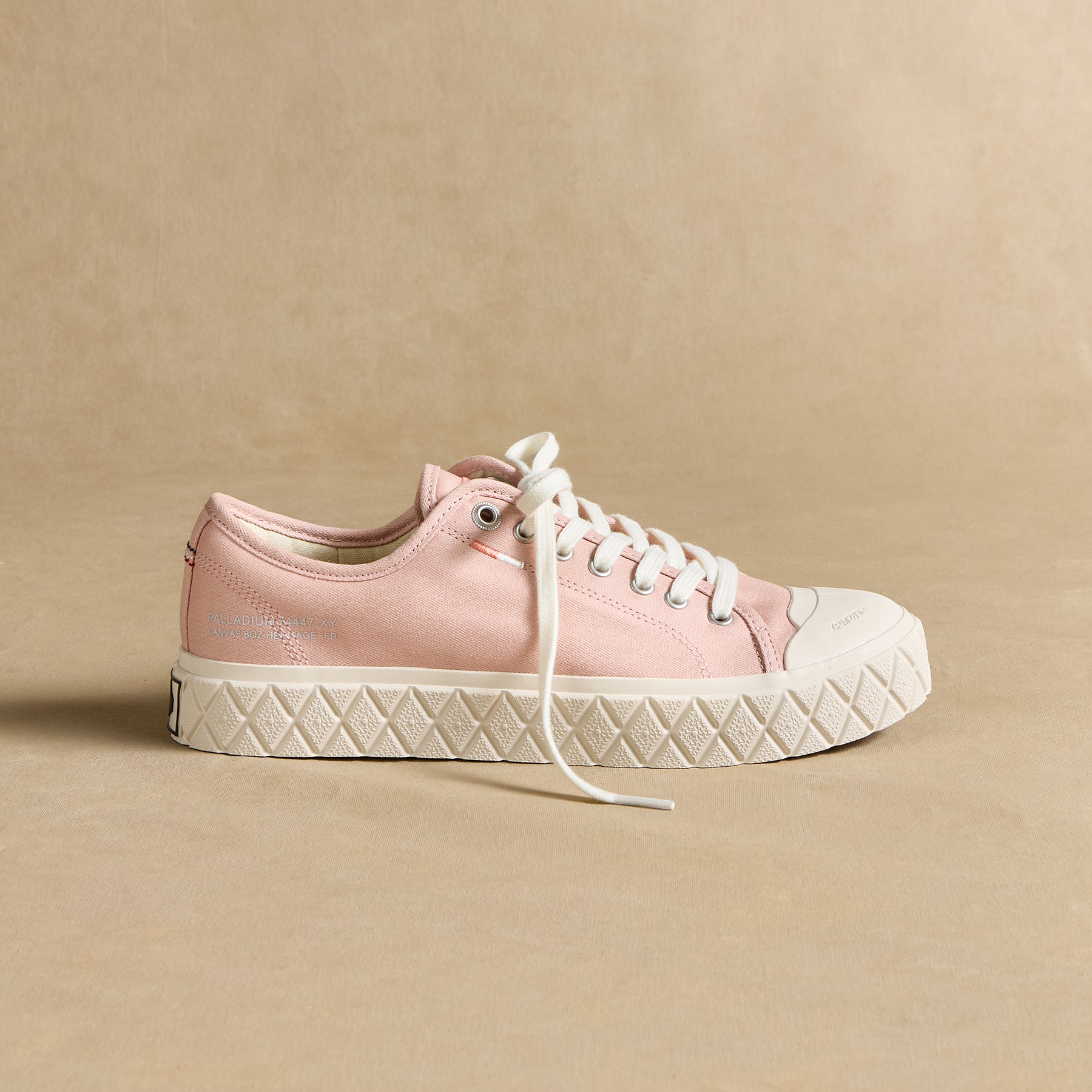 Palla Ace Low Top Sneakers