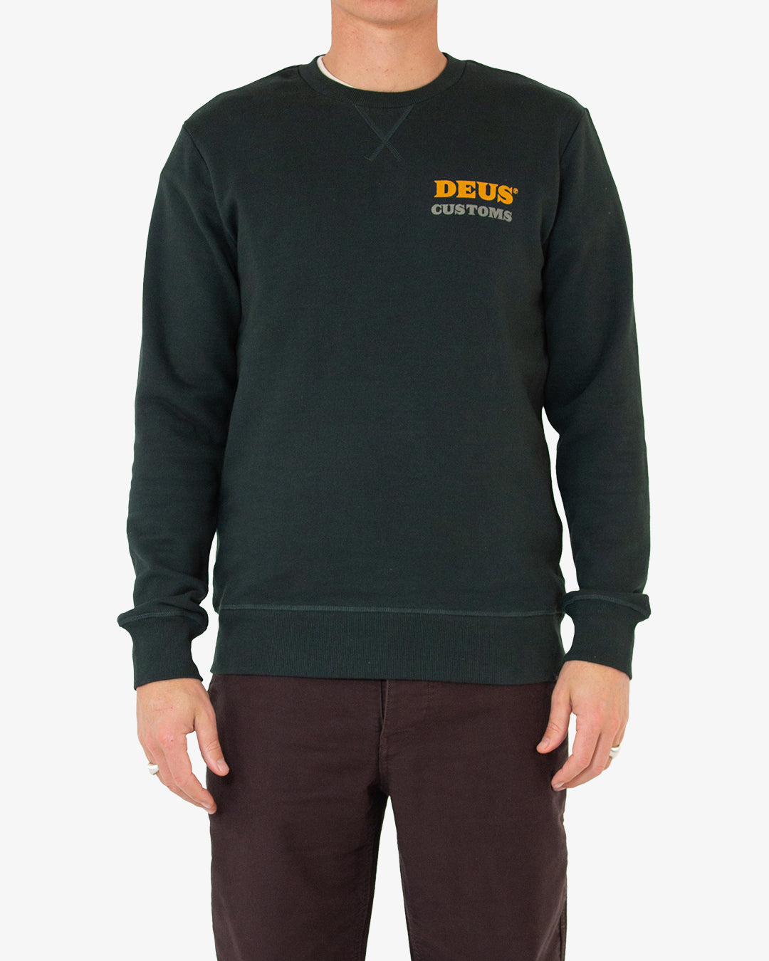 Serviced Crew (Regular Fit) - Green Gables