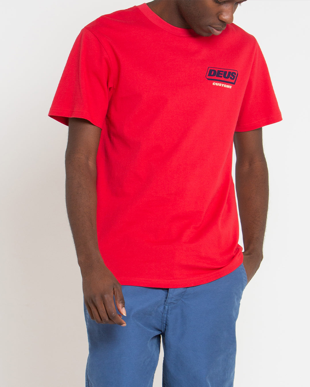 Unchained Tee - Mars Red
