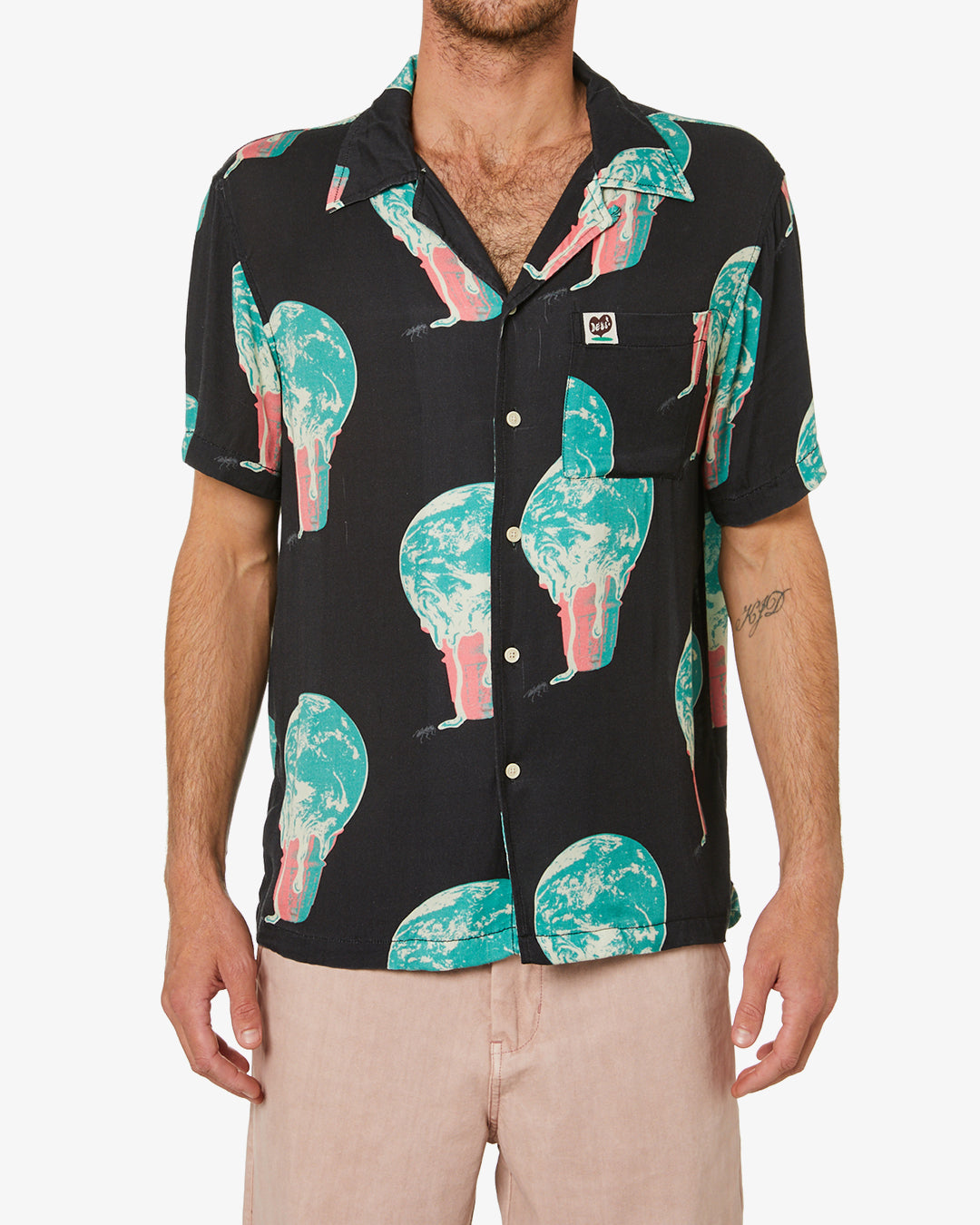 Single Scoop Short Sleeve Shirt (Regular Fit) - Black