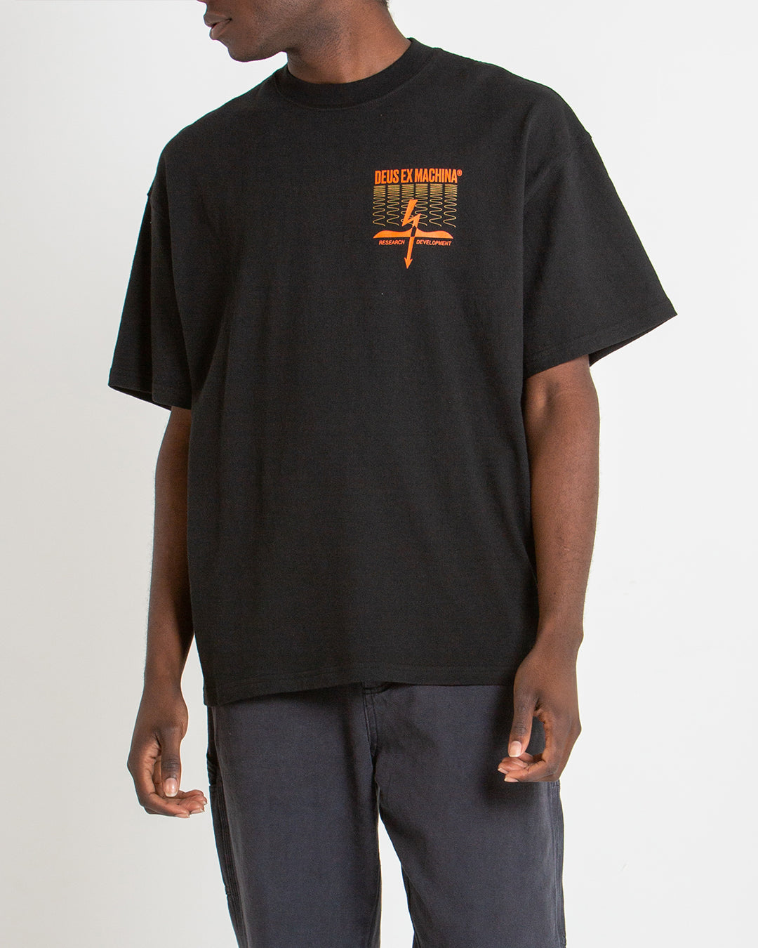 Maquina De Musica Tee - Black