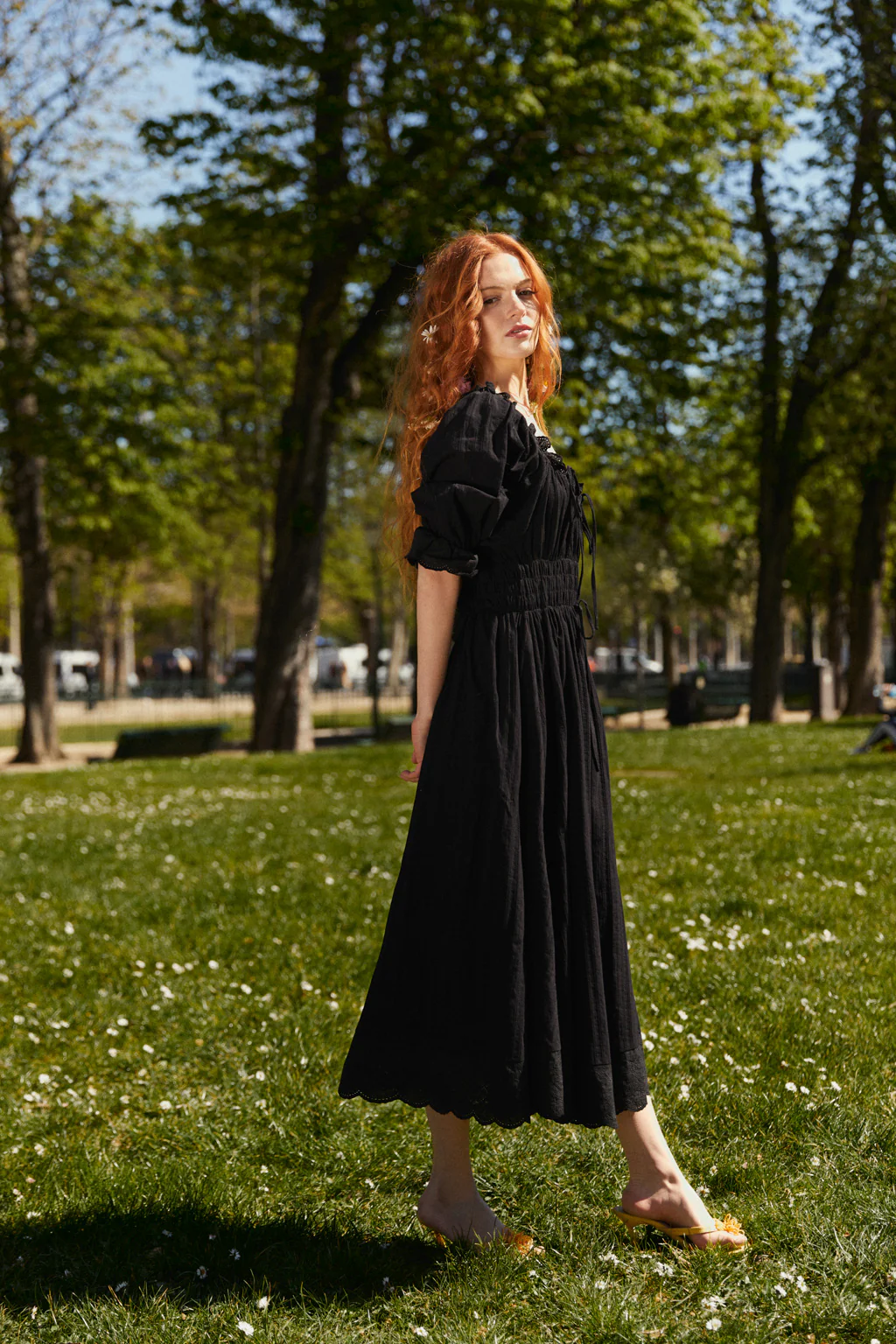 Robe Midi Smockée en Coton à Manche Bouffante - Noir