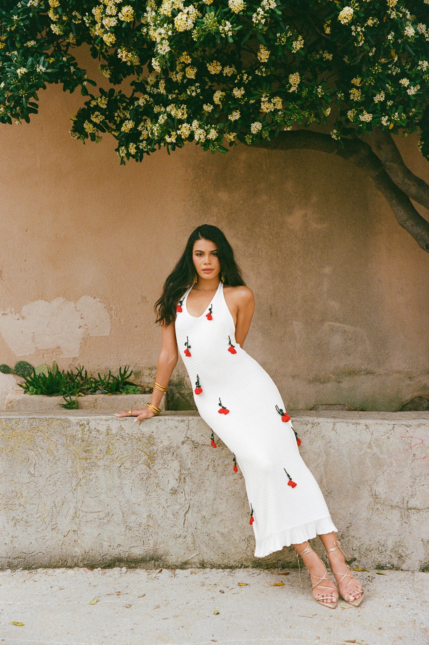 Robe en maille dos-nu avec des fleurs à crochet - Blanc