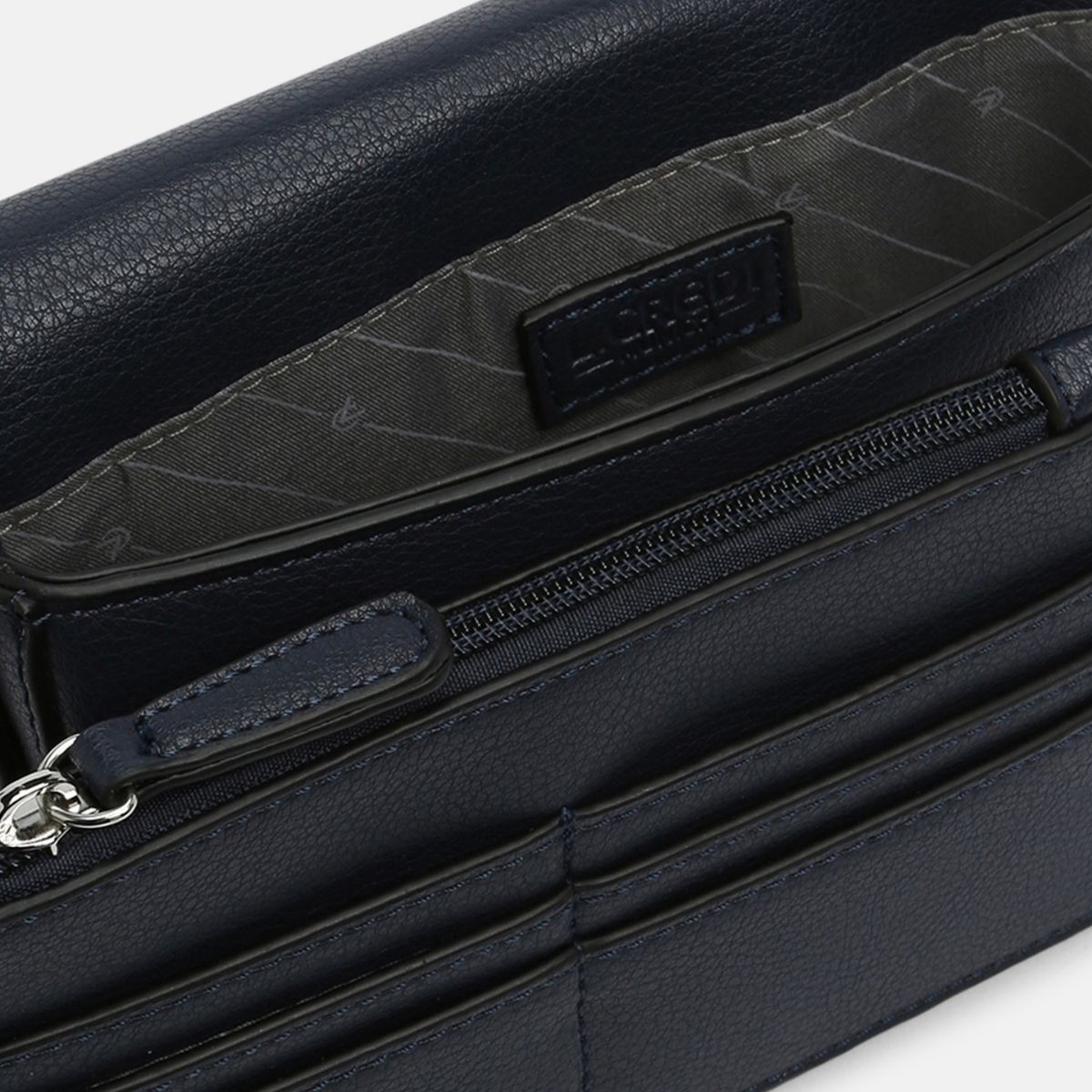 Jane Clutch marine