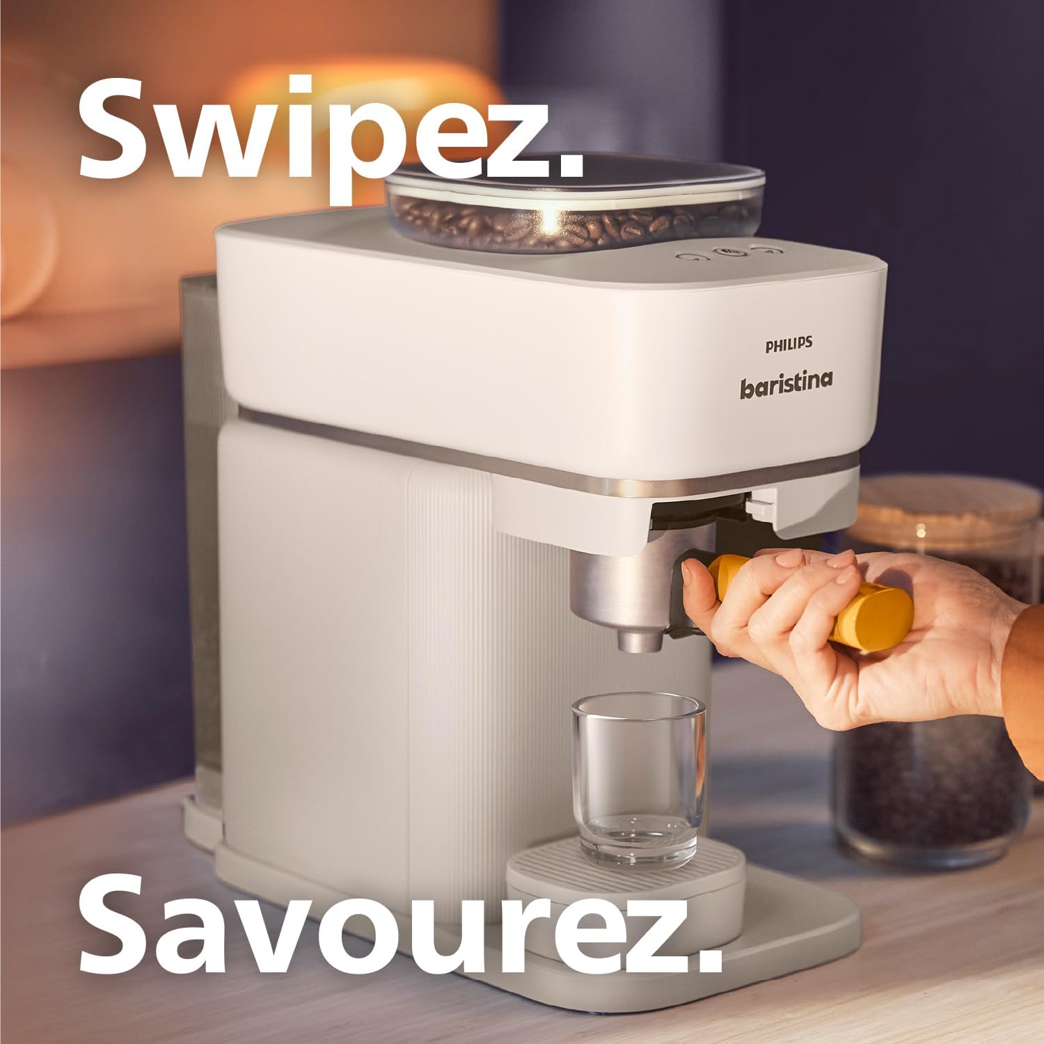 Philips Baristina Machine à expresso - Un véritable expresso, en toute simplicité - Compacte - 16 bars de pression - Broyeur intégré - Machine blanche avec porte-filtre blanc (BAR300/00)