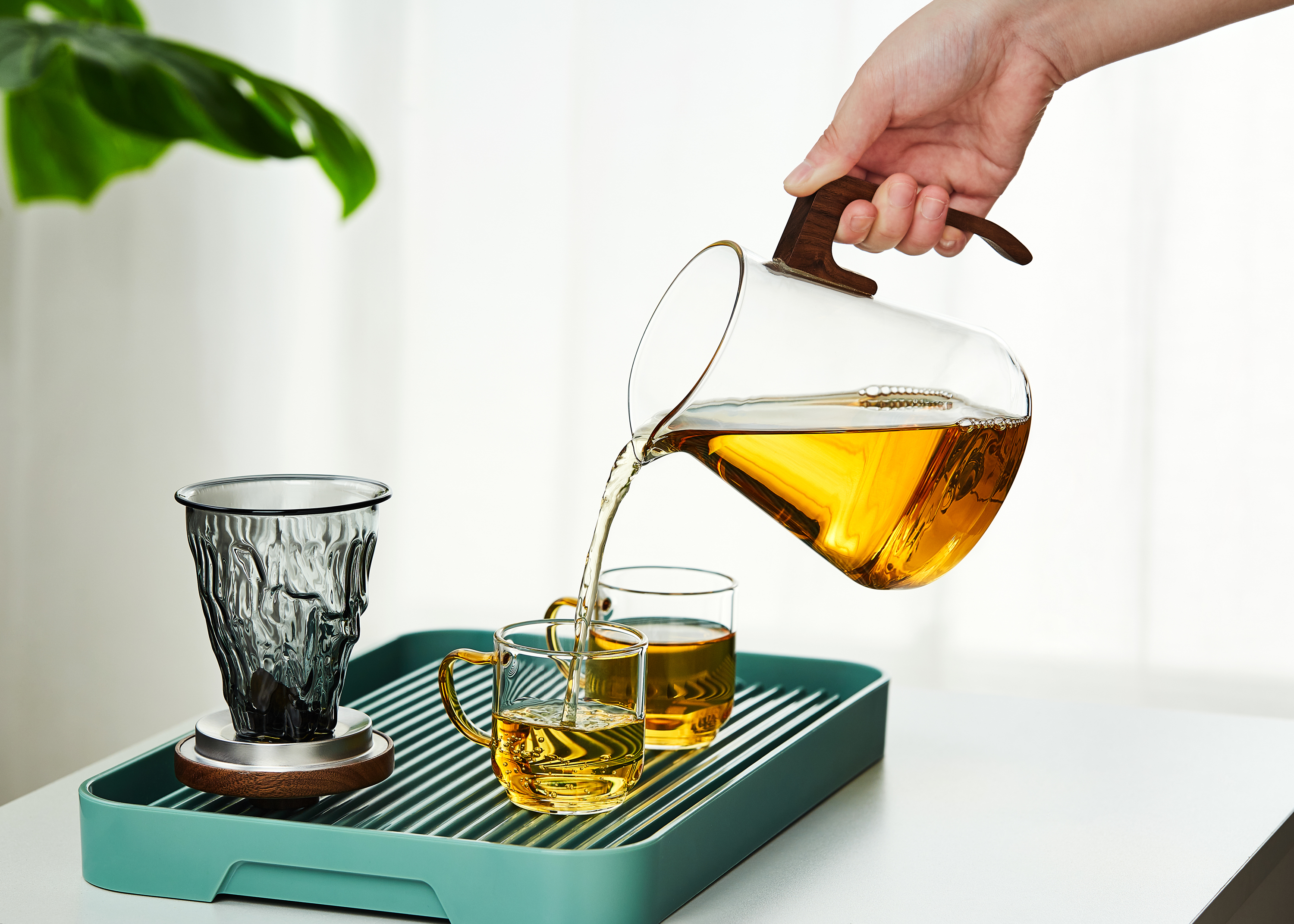 Heat Borosilicate Glass Tea Pot with Removable Infuser for Loose Leaf Tea - RORA