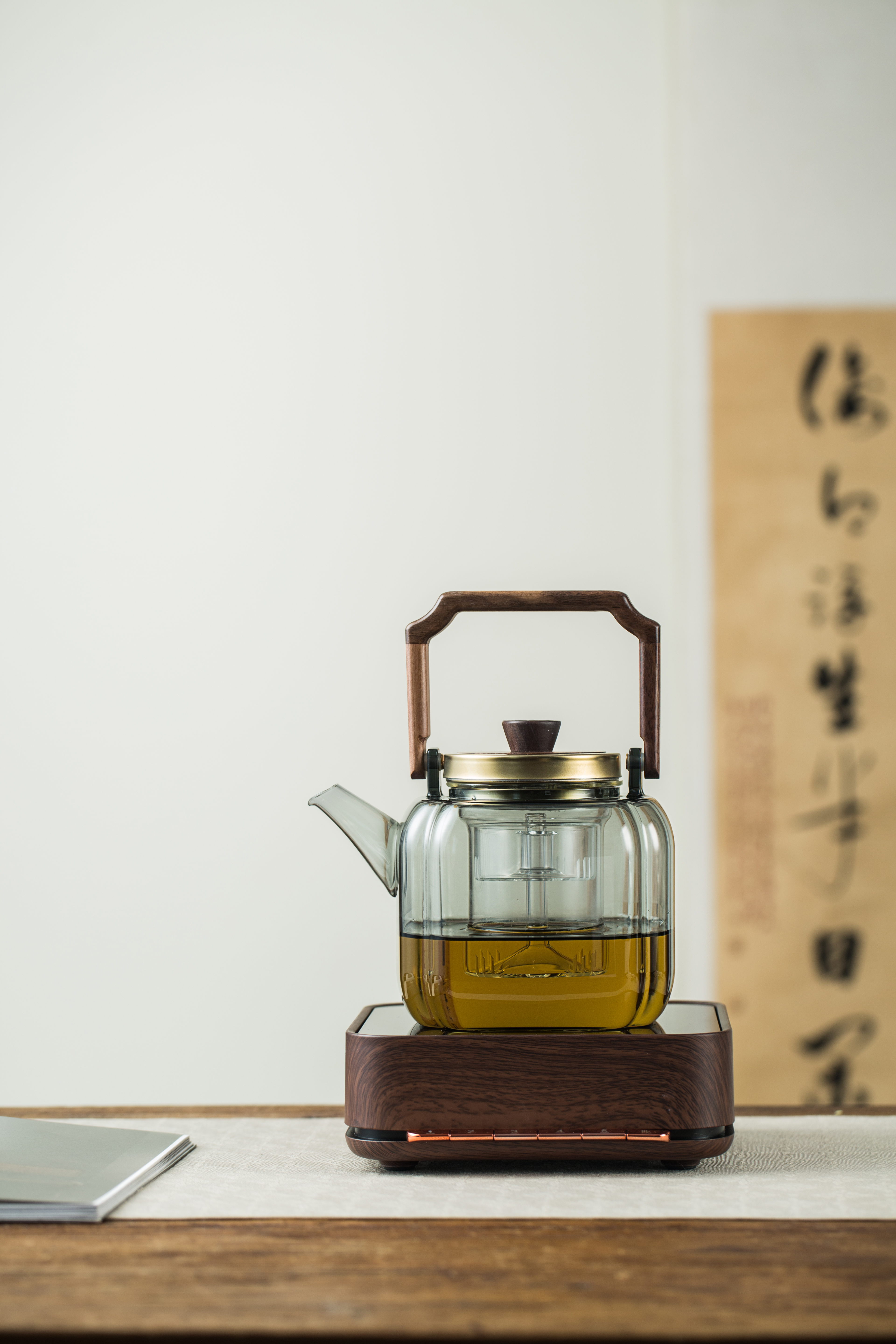 Large Heat Borosilicate Glass Teapot with Removable Infuser - RORA