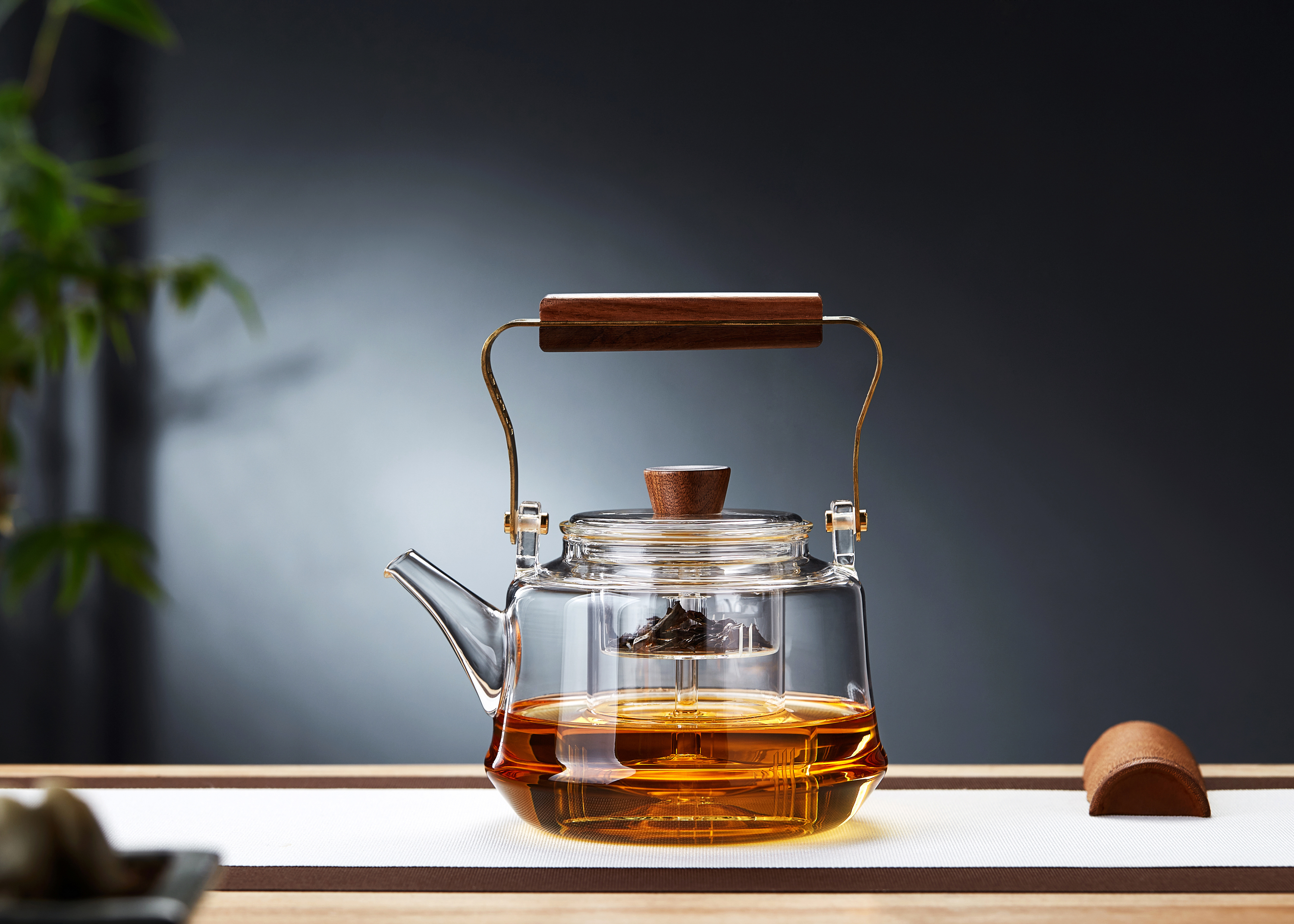 Heat Borosilicate Glass Teapot with Removable Infuser - RORA