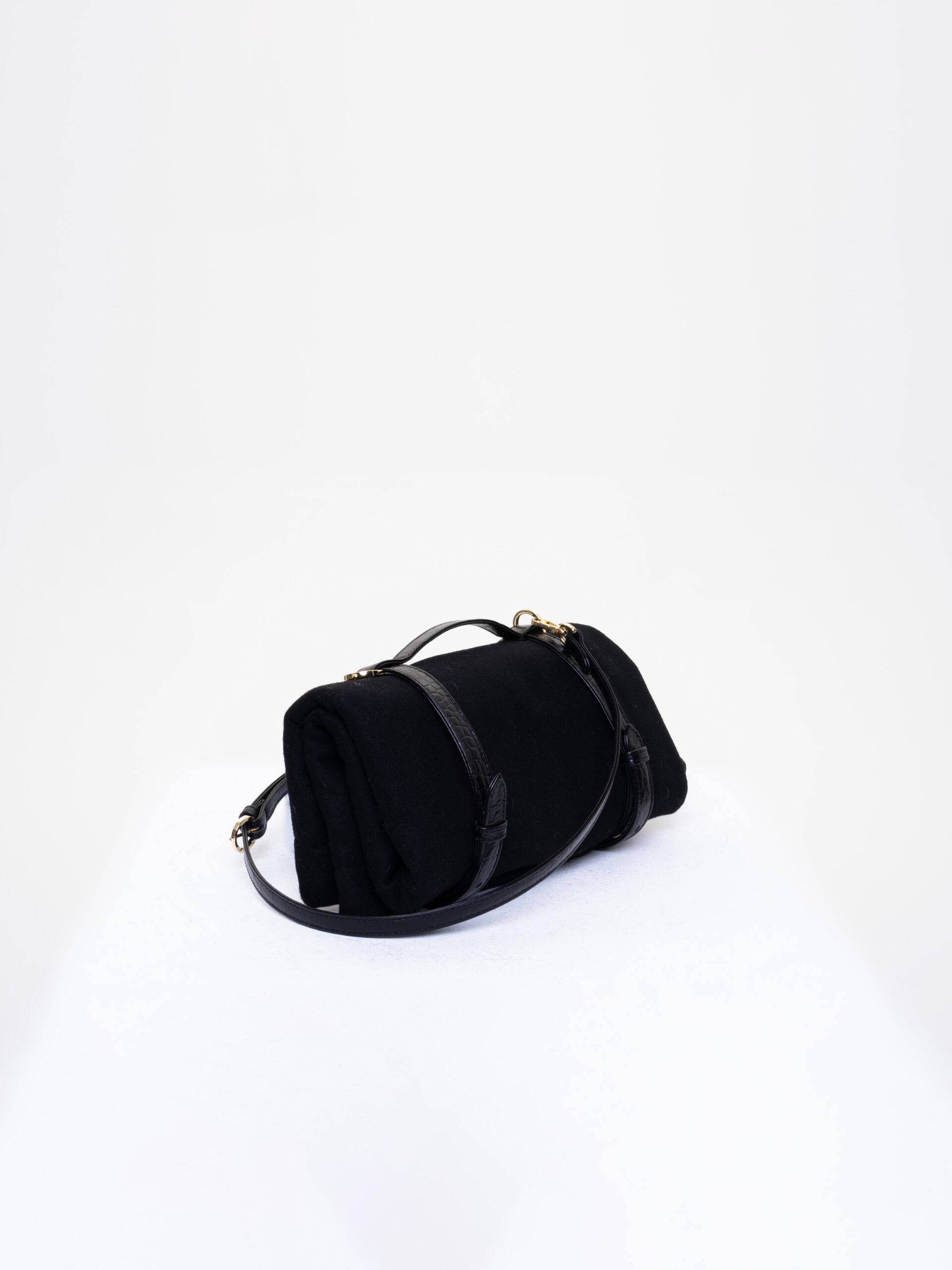 Blanket holder | black croc