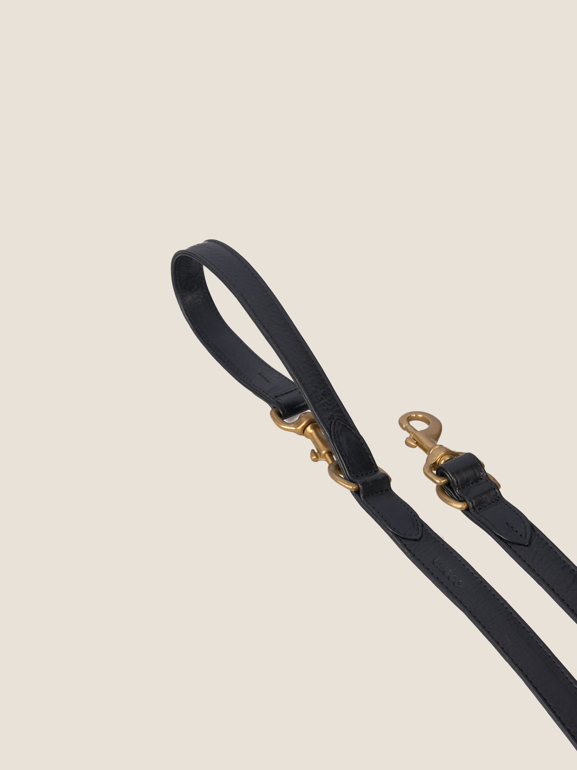 classic leash | noir