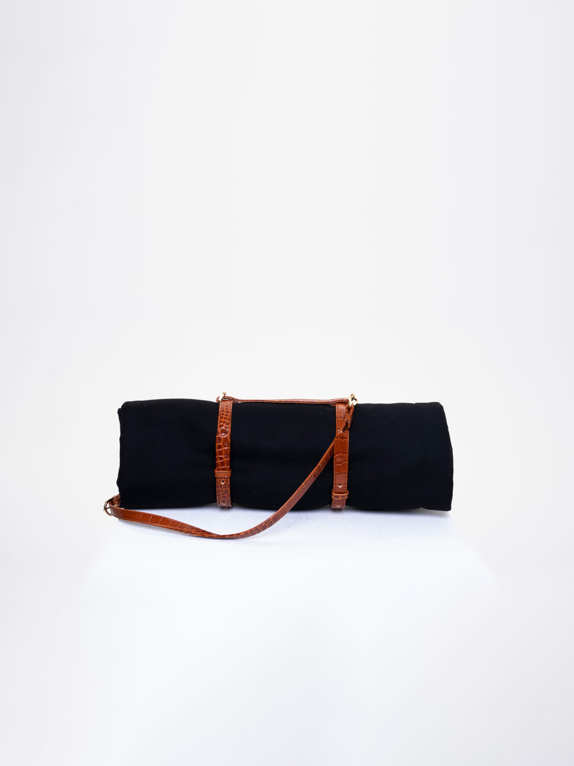 Blanket holder | caramel croc