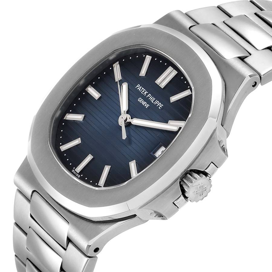 Patek Philippe Nautilus 5711/1A-010 Blue Dial Super Clone