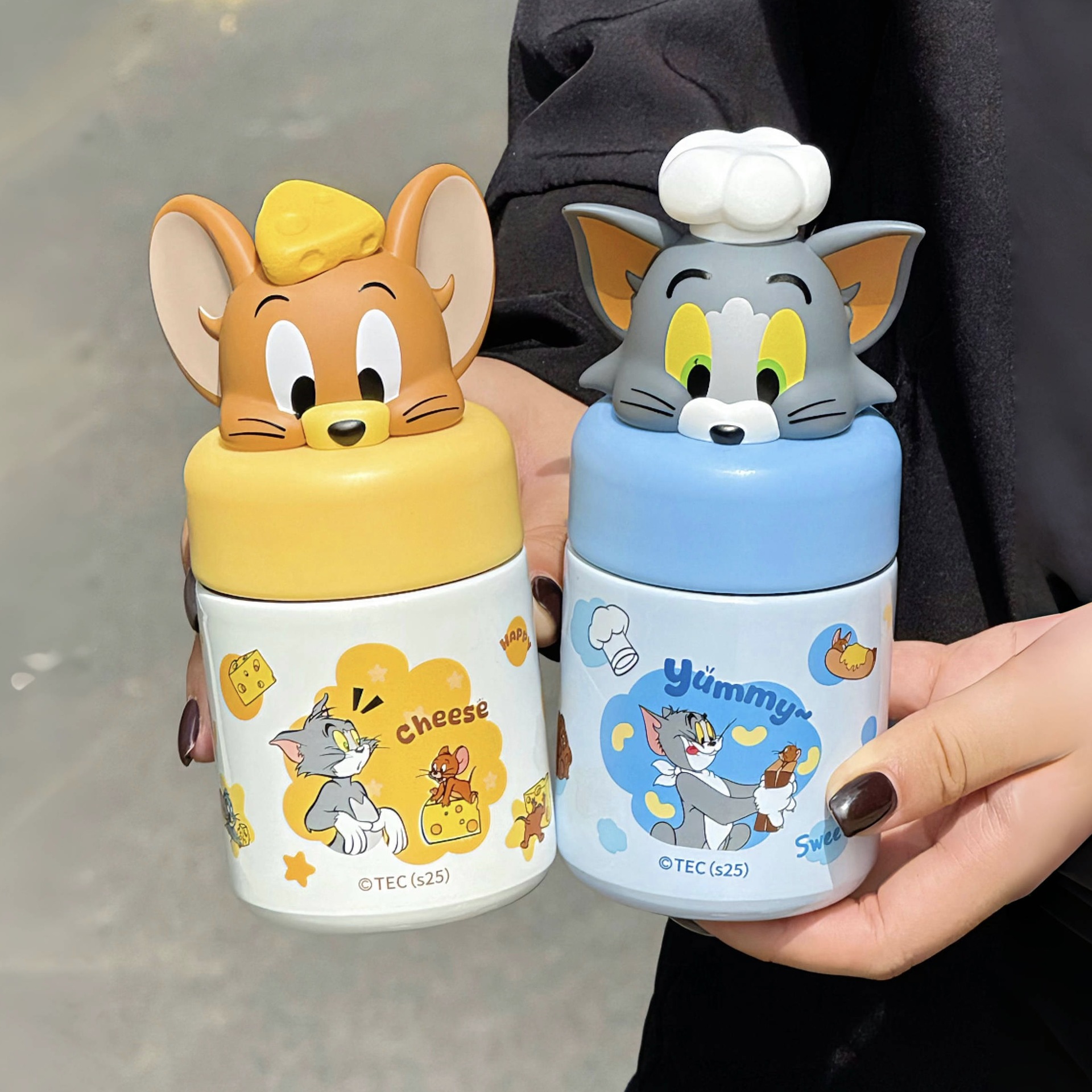 Tom and Jerry Insulated Bottle
