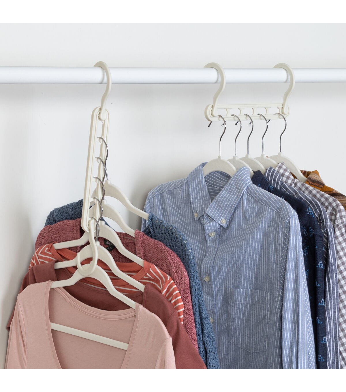 Honey Can Do 9 x 4 White Velvet Collapsible Hangers 55pk