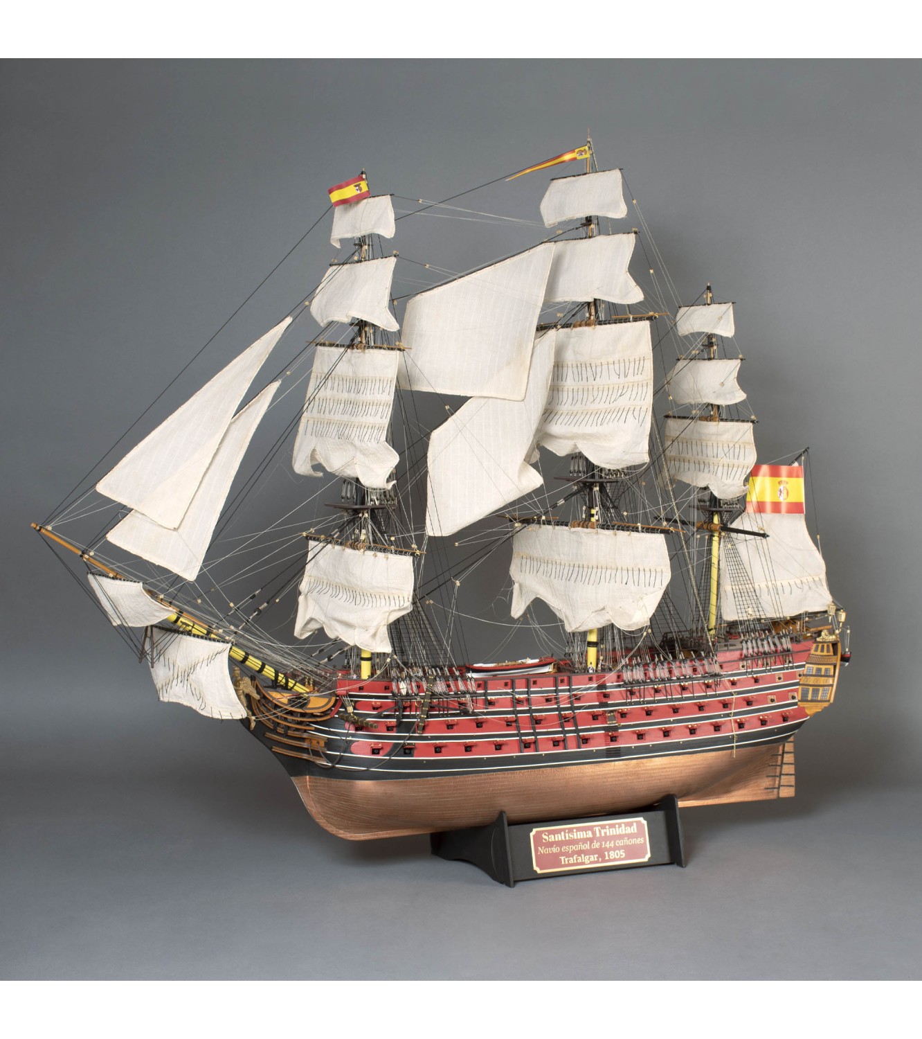 Ship of the Line Sant&iacute;sima TriNi&ntilde;ad 1:84. Wooden Model Ship Kit