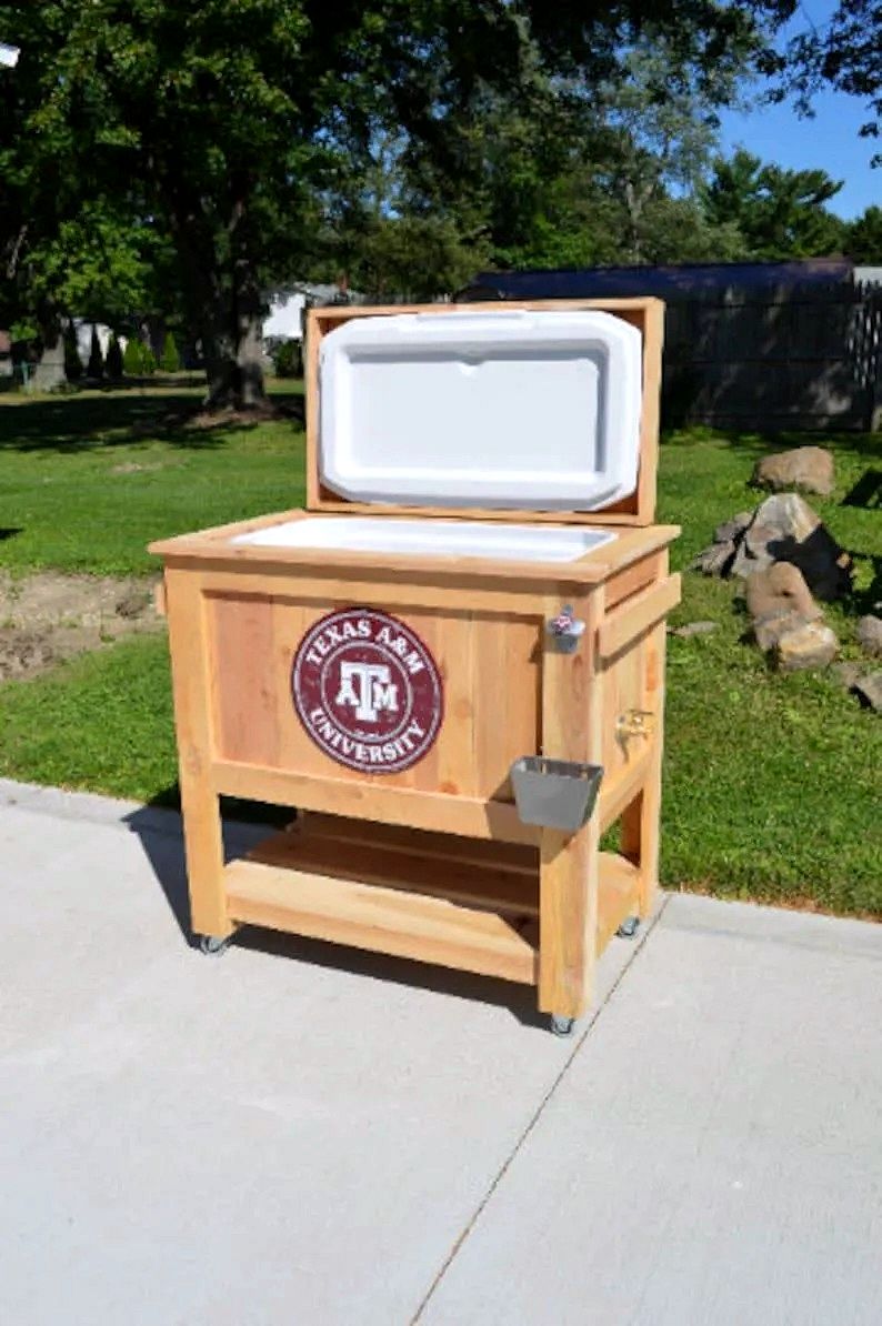 All Weather 48 Qt Antiqued Cedar Cooler Stand – Rustic Outdoor Beer & Beverage Cooler