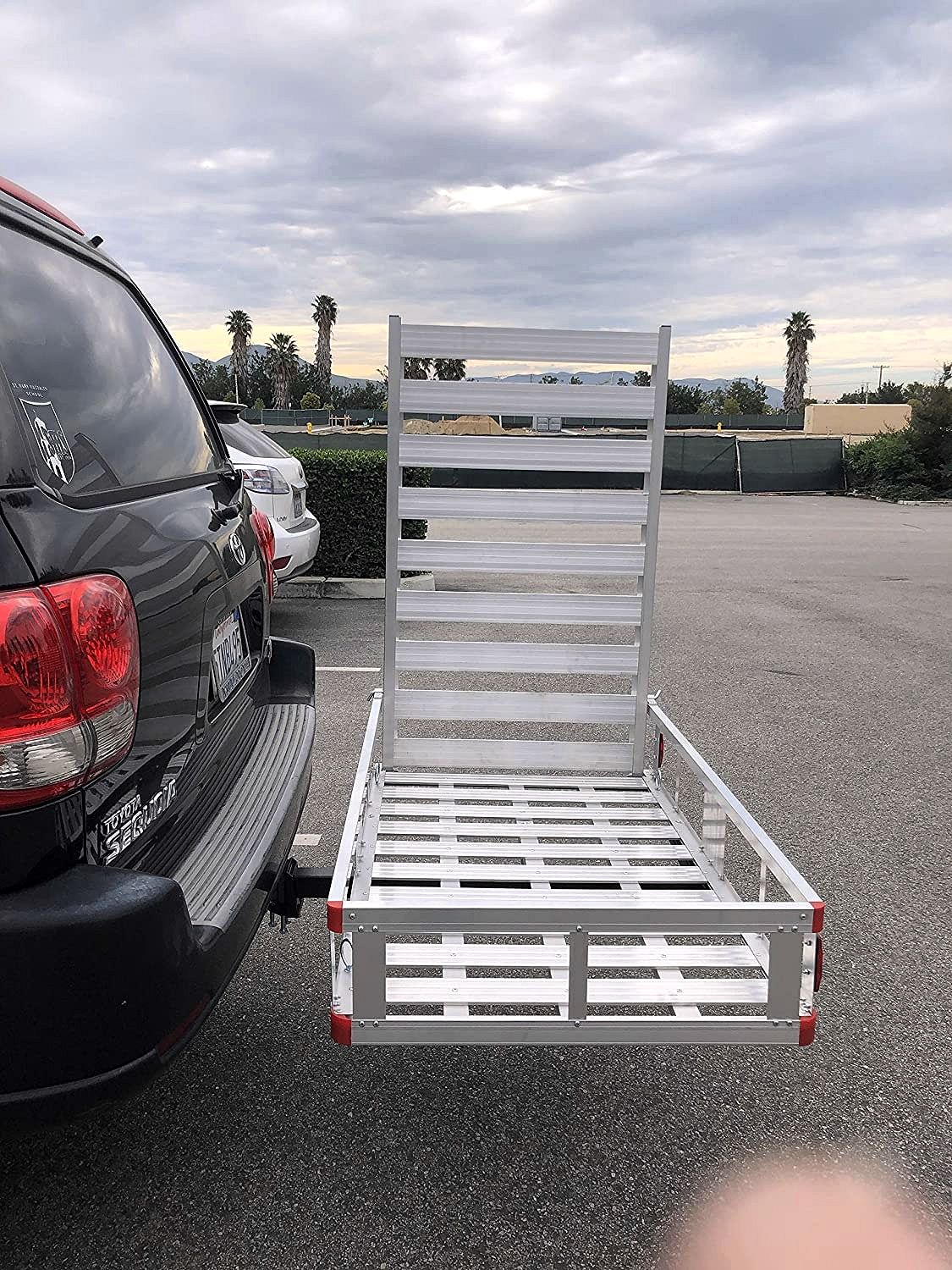 Aluminum Hitch-Mount Cargo Carrier with 47